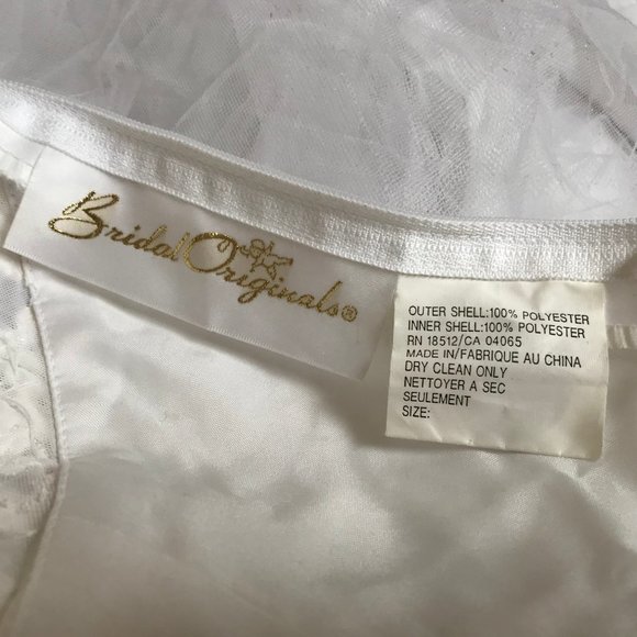 Bridal Embellished Mesh Satin Bodice Wedding Gown Long Tulle Train (Never worn) - Picture 9 of 10